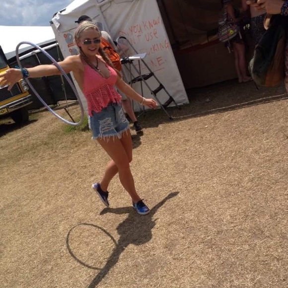 Crop top - Picture 2 of 2